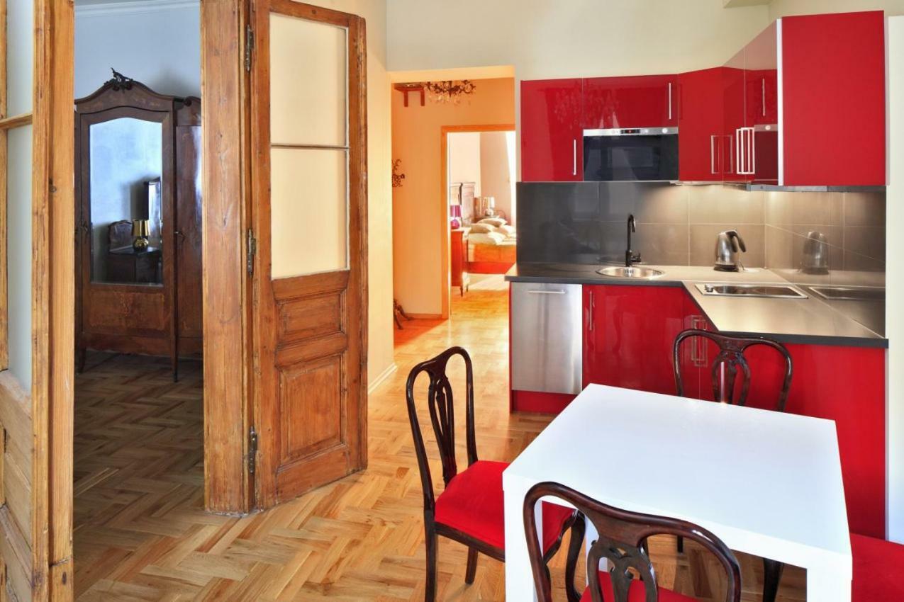 קרקוב Decameron Apartments מראה חיצוני תמונה